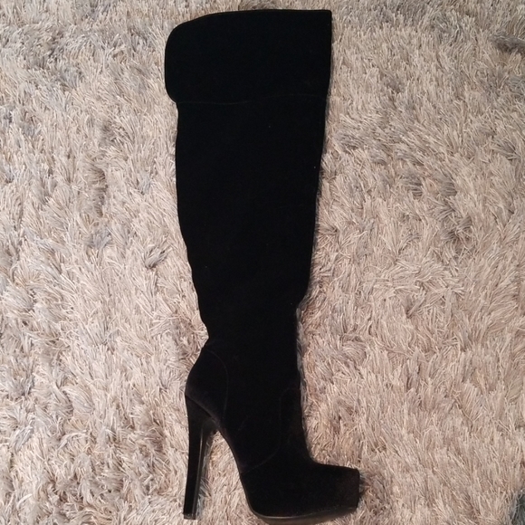 JustFab Shoes - JUSTFAB Sexy💖 Over-the-Knee Velvet Platform Boots